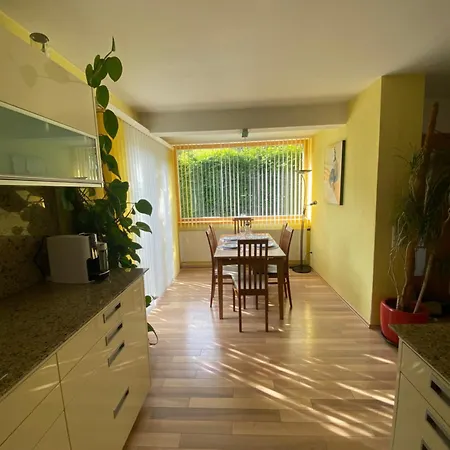 Semesterbostad Hartweger House